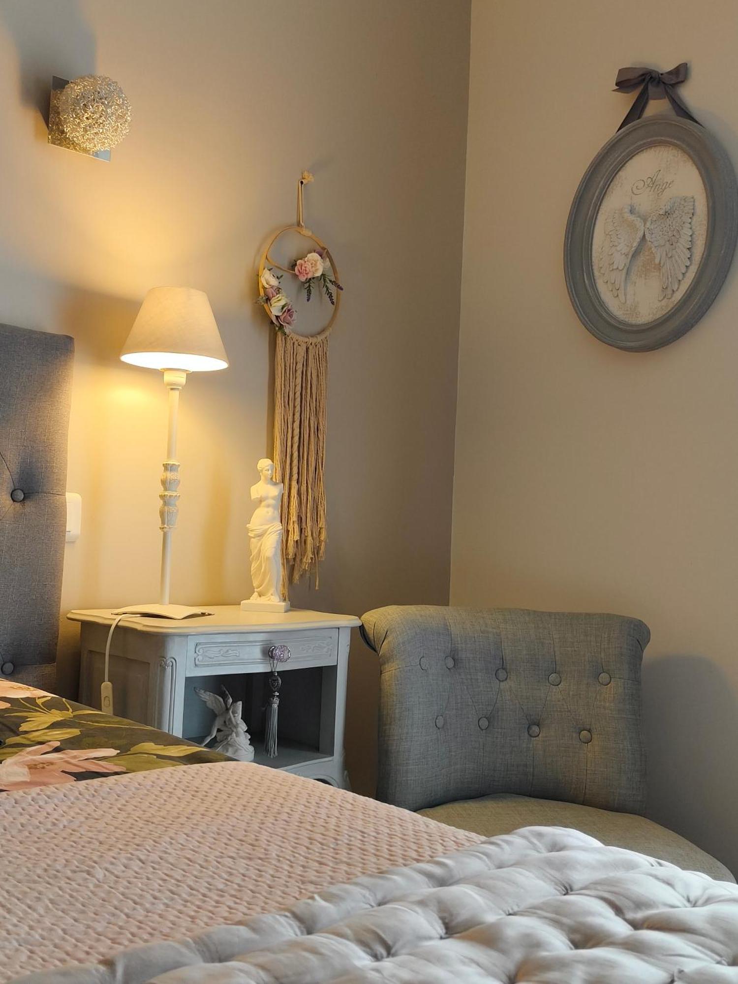 Bed and Breakfast La Chabertine Gareoult Екстер'єр фото